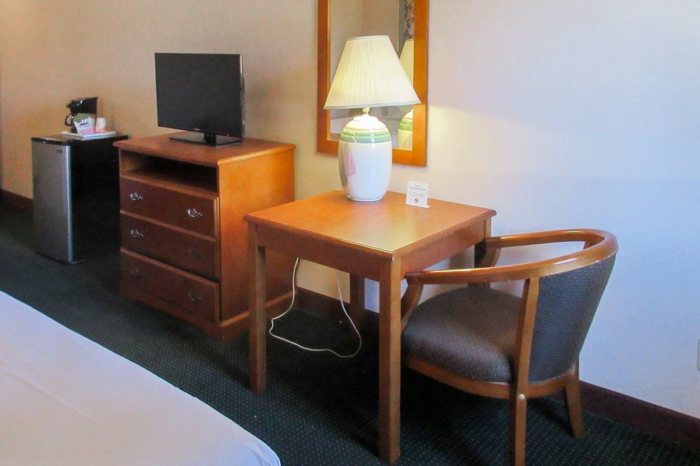 San Bernandino Inn & Suites San Bernardino Luaran gambar