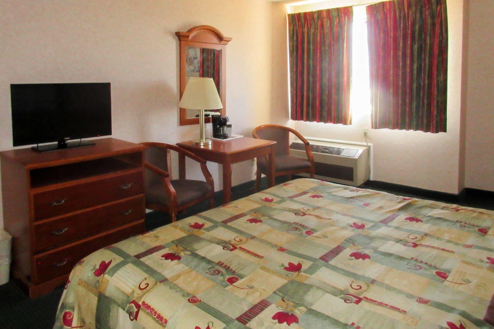 San Bernandino Inn & Suites San Bernardino Luaran gambar