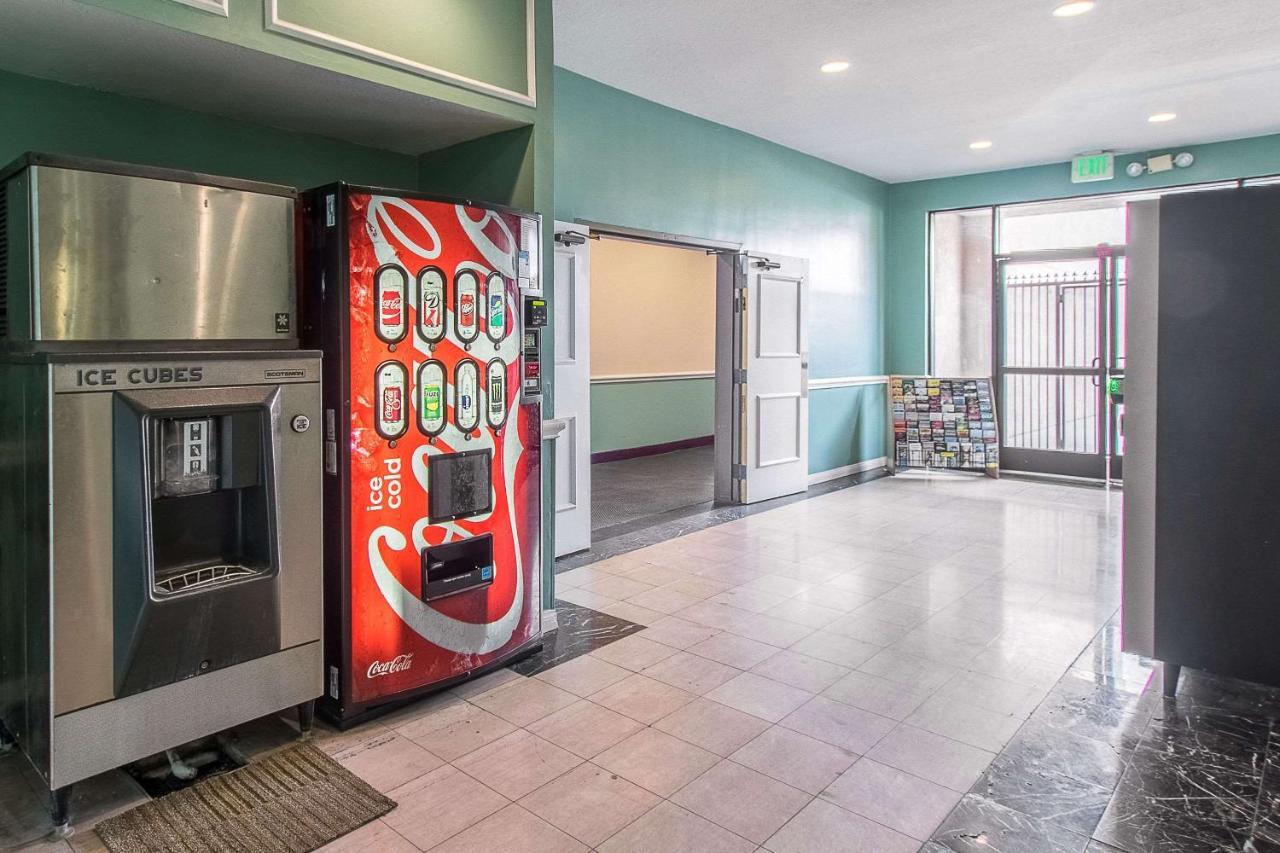 San Bernandino Inn & Suites San Bernardino Luaran gambar