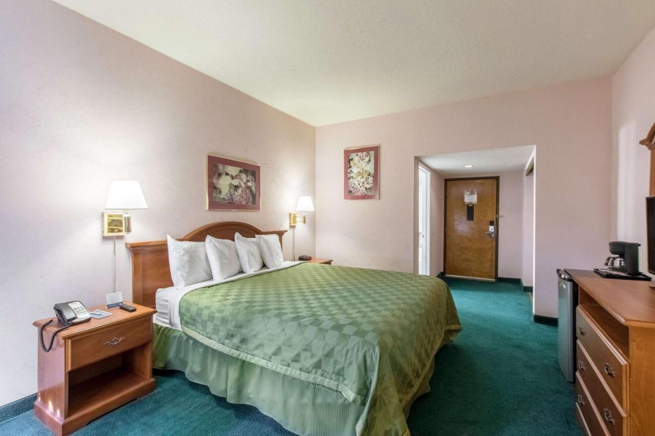 San Bernandino Inn & Suites San Bernardino Luaran gambar